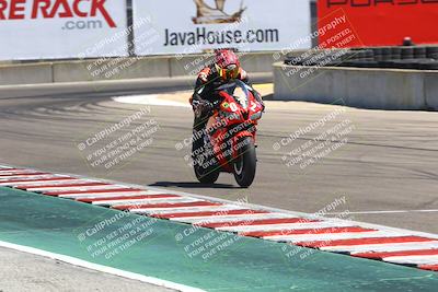 media/Aug-29-2025-TrackDaz (Fri) [[e7163b0dc3]]/B Plus/1220pm (Turn 11)/